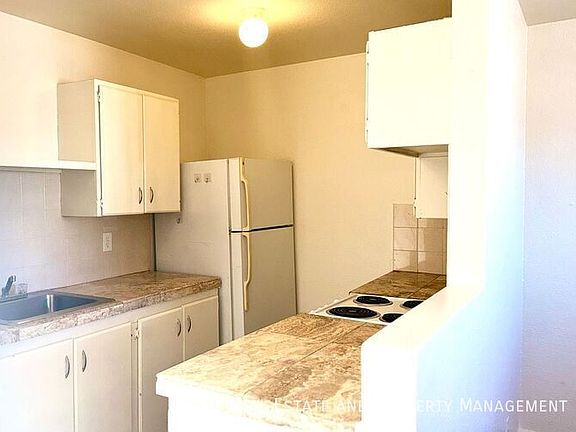 4th image of 1235 E Taylor St #2