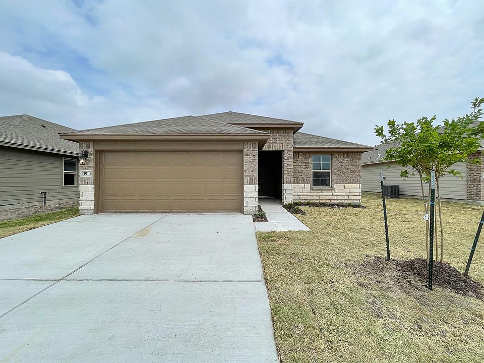 1st image of 3910 Banily Dr