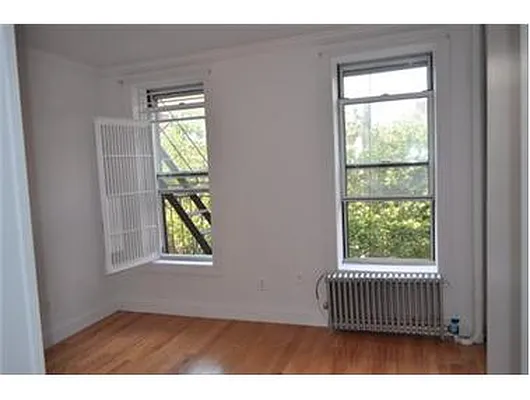 Rented by Douglas Elliman | media 16