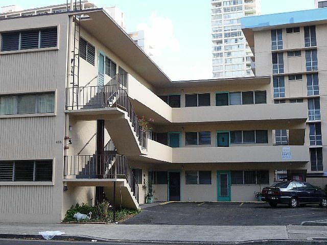 1st image of 429 Kanekapolei St