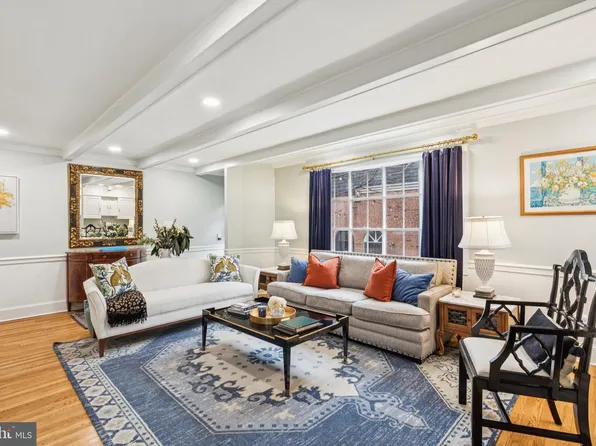 1206 Waverly Walk, Philadelphia, PA 19147