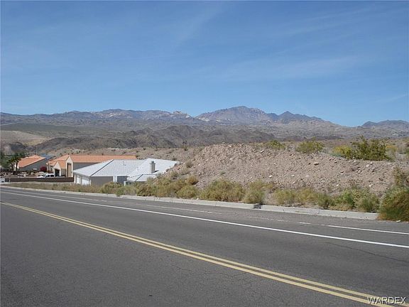 4th image of 2381 McCormick Blvd