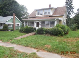 606 W Park St, Morrison, IL 61270