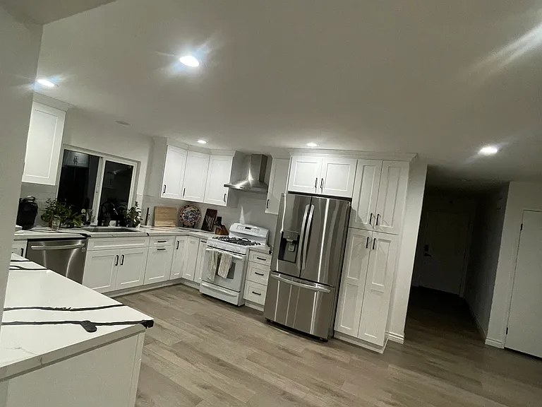 1020 E Harvest Moon St — Photo 3