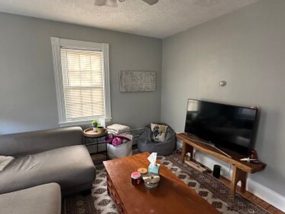 5th image of 71-73 Chestnut Hill Ave #73A