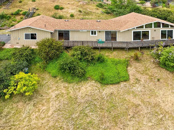 1484 High School Road, Sebastopol, CA 95472