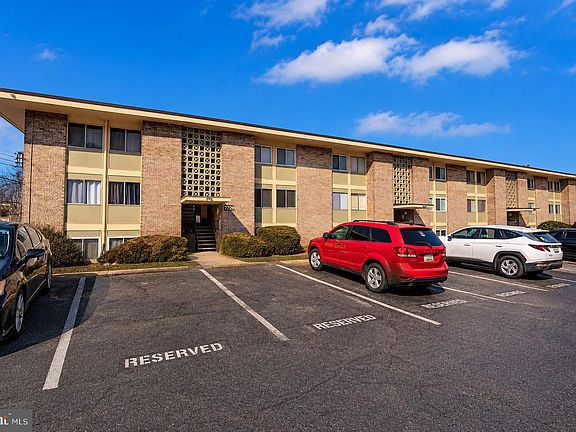 2nd image of 7226 Donnell Pl APT C2