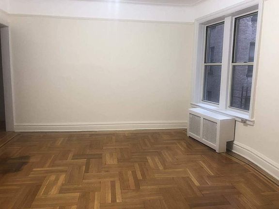2nd image of 261 Seaman Ave APT 2C