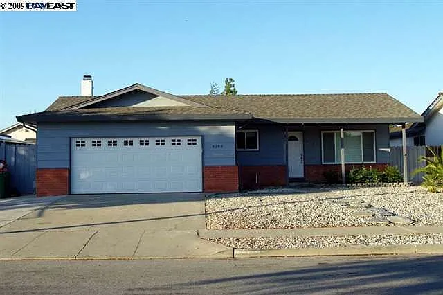6185 Rockrose Dr photo 1
