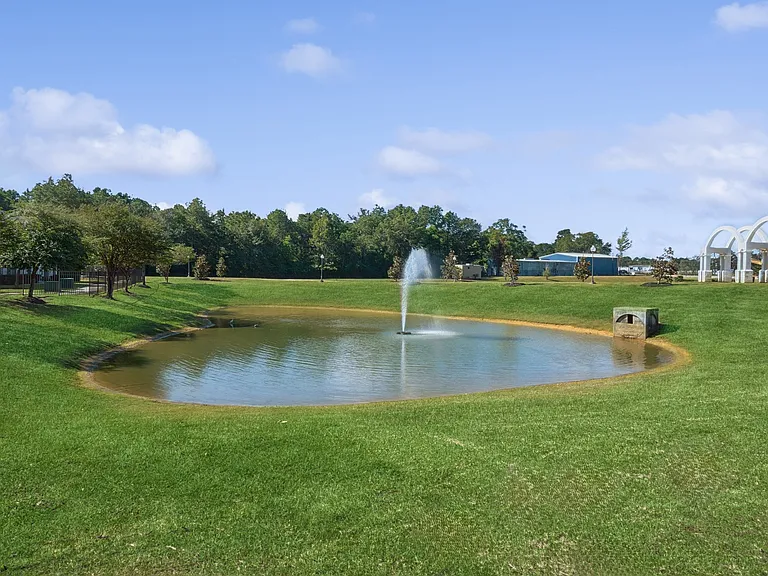 Park at Magnolia — Photo 47