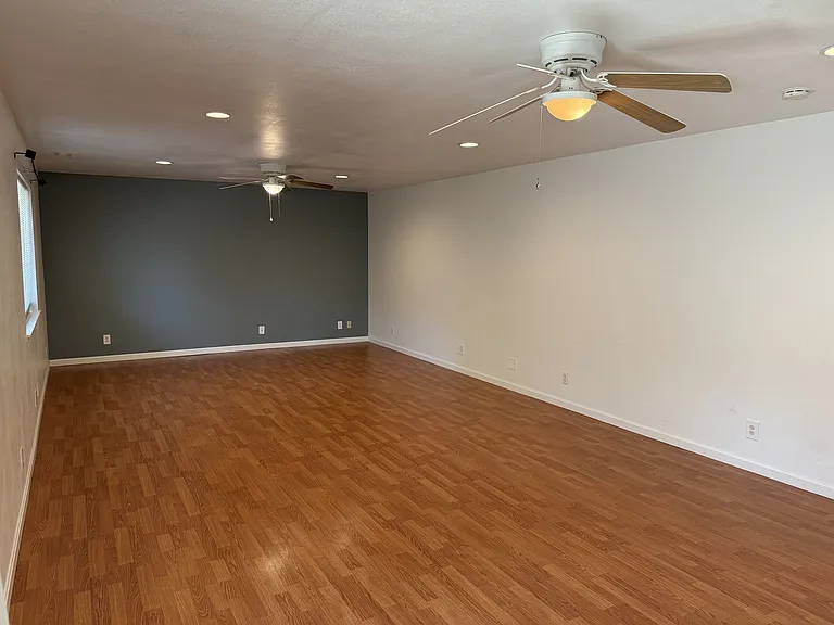 3016 Winchester Way — Photo 8