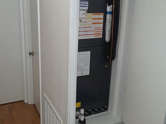4th image of 5614 Brookhill St