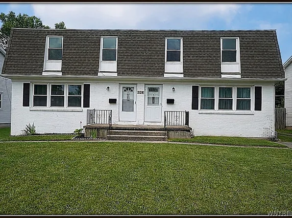 204 Glenhaven Dr, Amherst, NY 14228