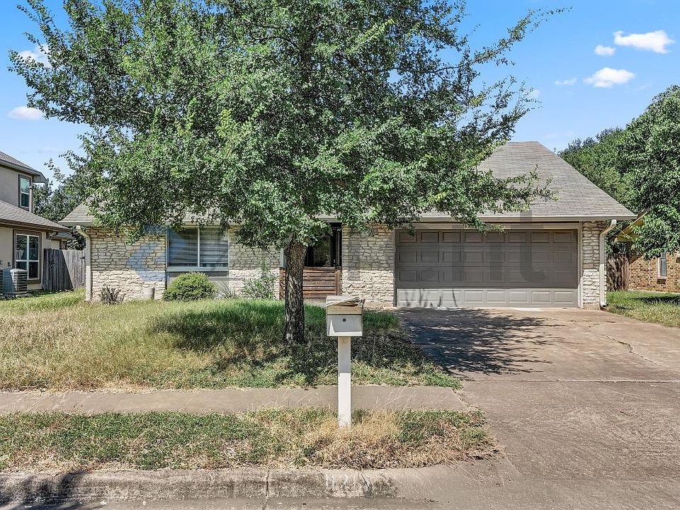 1st image of 11216 Henge Dr