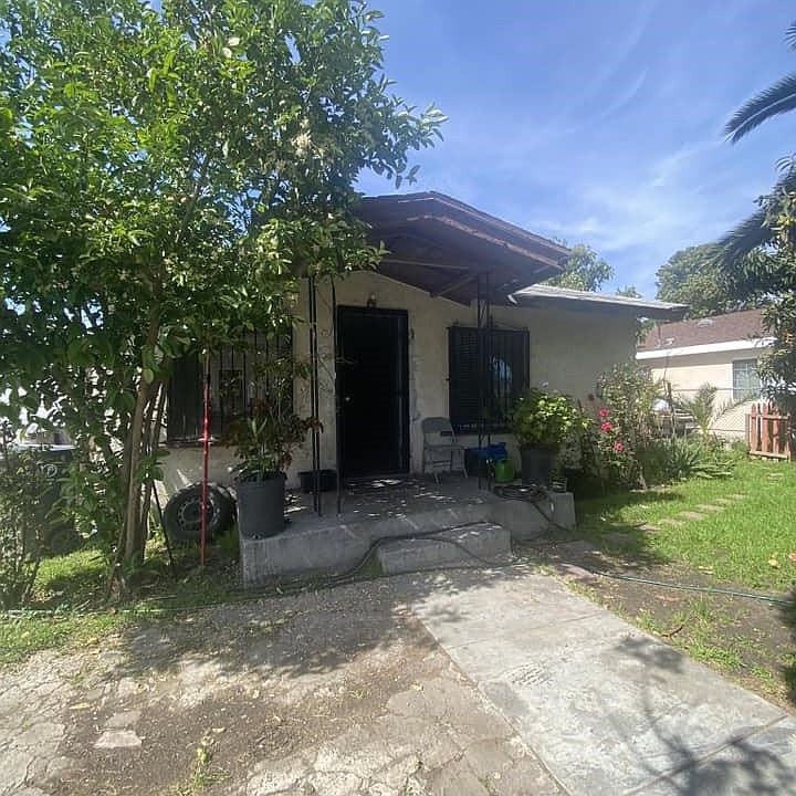 1st image of 735 W 139th St