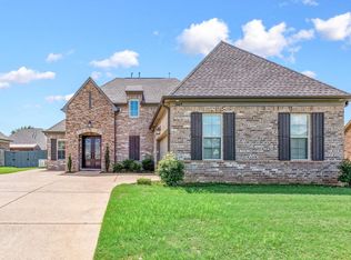 5469 Briardale Dr, Memphis, TN 38125