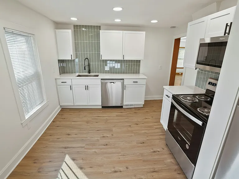 337 Garfield Ave #2 — Photo 1