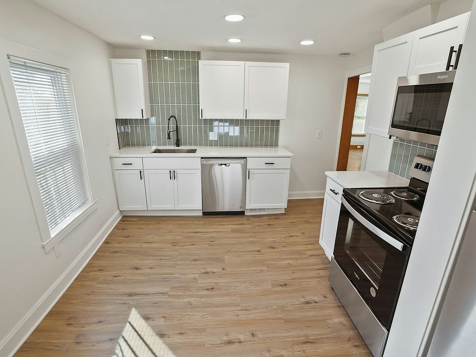 1st image of 337 Garfield Ave APT 2