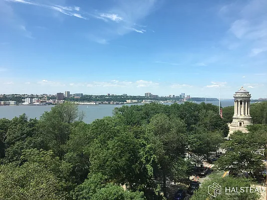 Rented by Halstead Real Estate | media 22