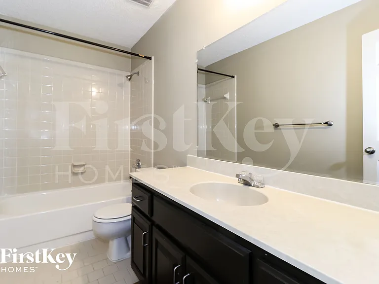 2961 Forest Edge Dr — Photo 9