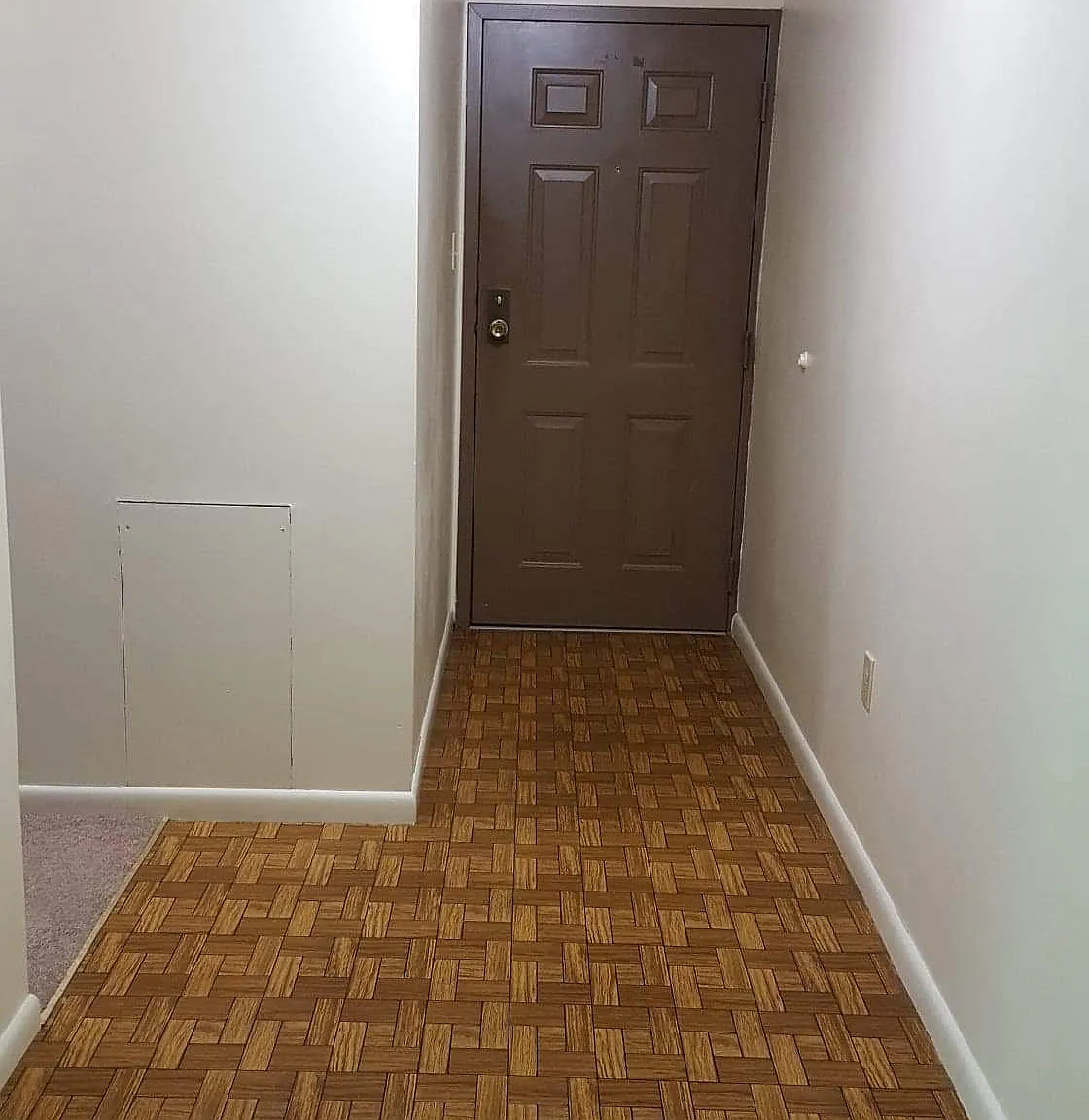 56 N Starr Ave — Photo 4