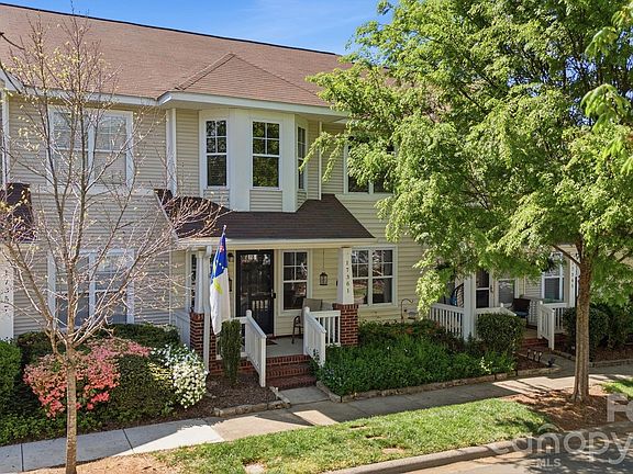 5th image of 17361 Villanova Rd