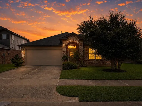 3023 Vales Point, Fresno, TX 77545