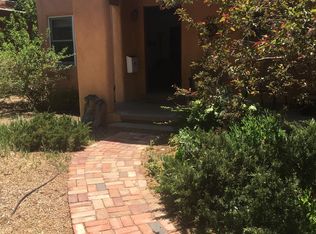 918 Rio Vista St, Santa Fe, NM 87501