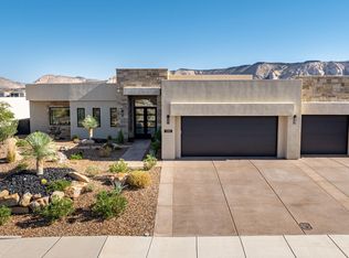 1392 W Canyon Tree Dr, Saint George, UT 84770