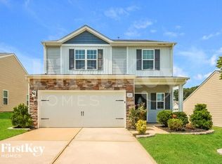 1126 Blue Topaz Dr, Dallas, NC 28034