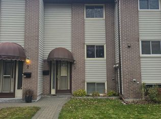 450 Lakeshore Dr #G3, North Bay, ON P1A2E1