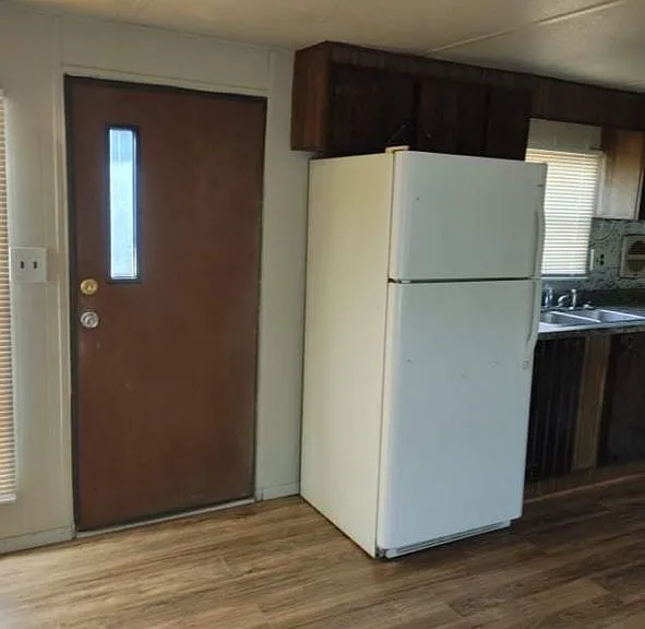 815 Tomah Ave #12 — Photo 4