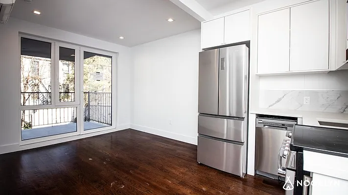 Rented by Nooklyn NYC LLC | media 54