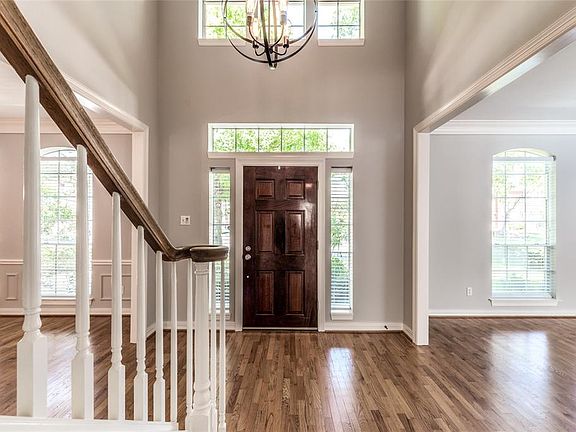 4th image of 4210 Meadow Forest Ln