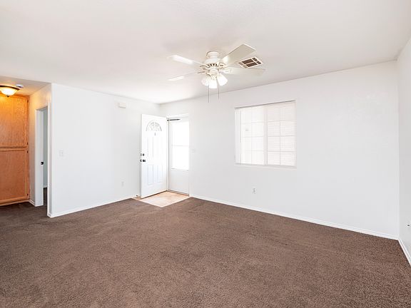 3rd image of 11010 Voltaire Ct APT B