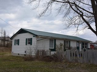 2 Barn Dr, Culloden, WV 25510