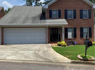 1165 Vineyard Ct, Stone Mountain, GA 30083