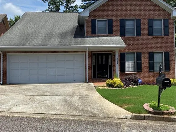 1165 Vineyard Ct, Stone Mountain, GA 30083