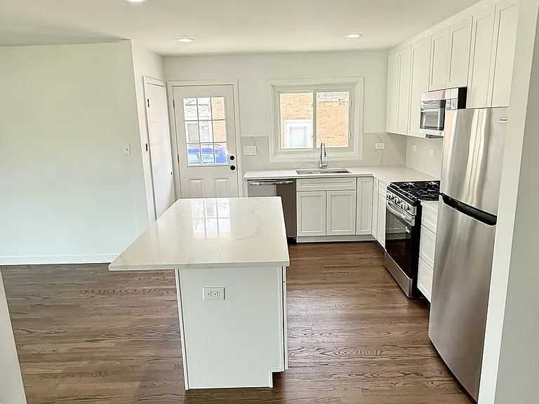 8748 N Olcott Ave — Photo 12