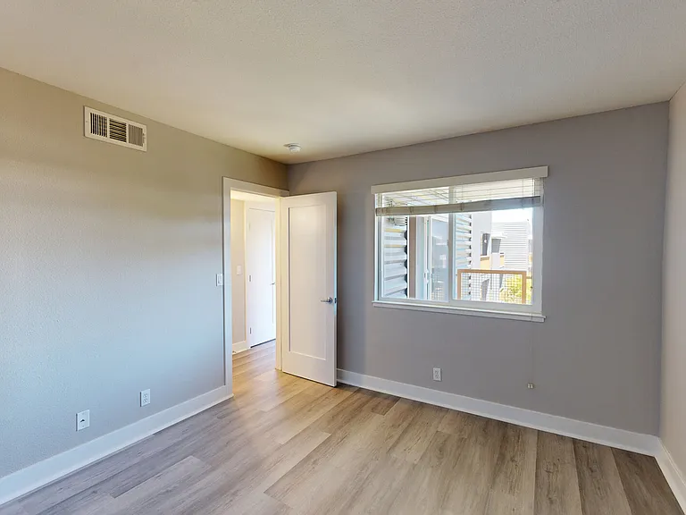 CitySouth — Photo 111