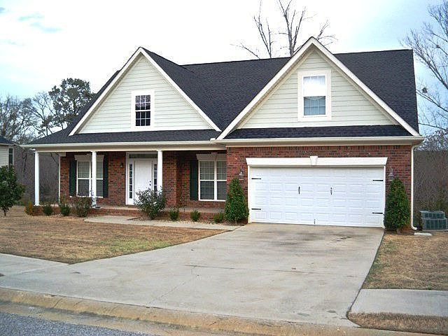 1st image of 980 Woody Hill Cir
