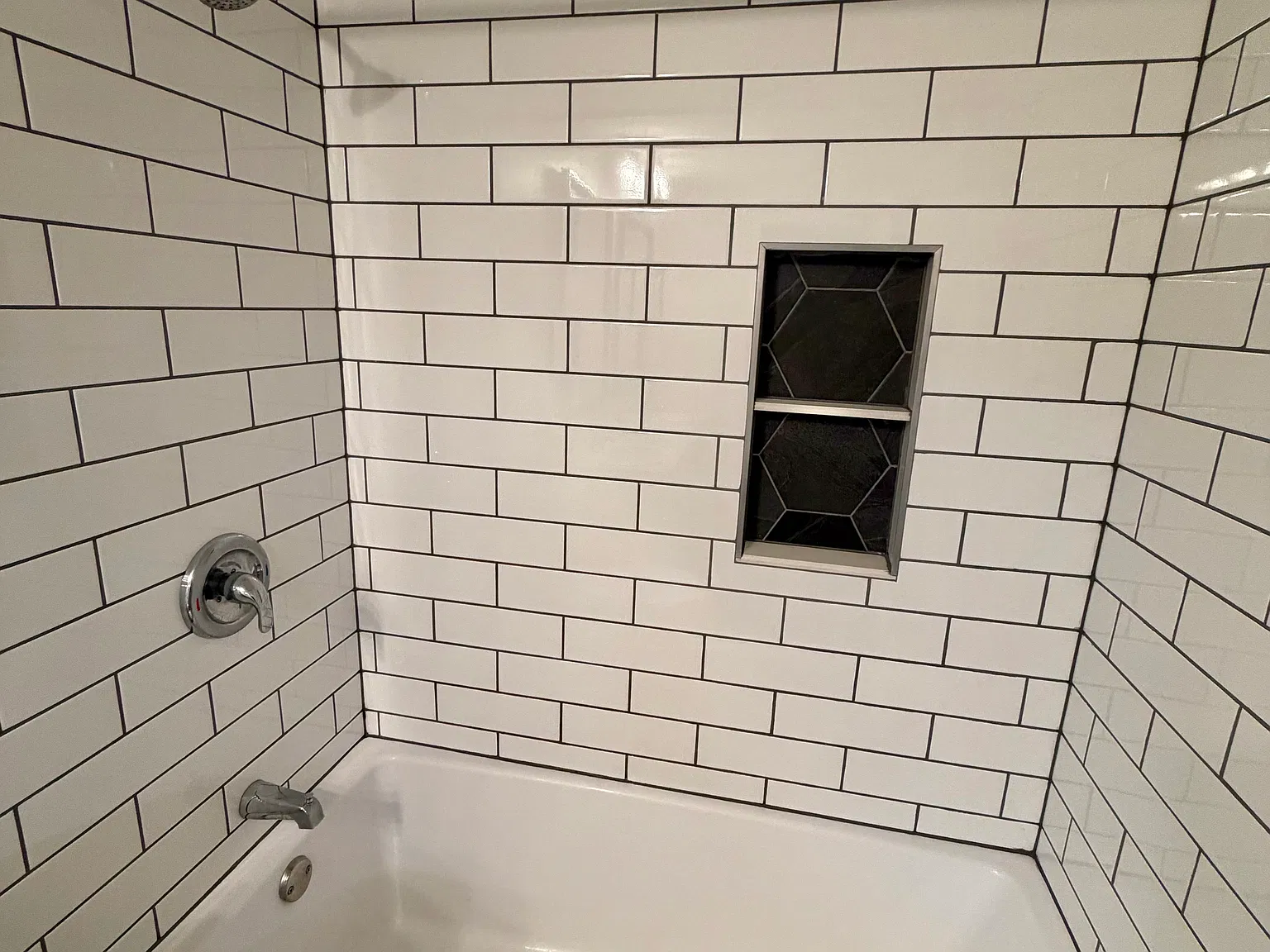 2 bed, 950 sqft, $1,150 — Photo 3