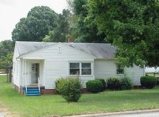 815 Fairview Dr, Lexington, NC 27292
