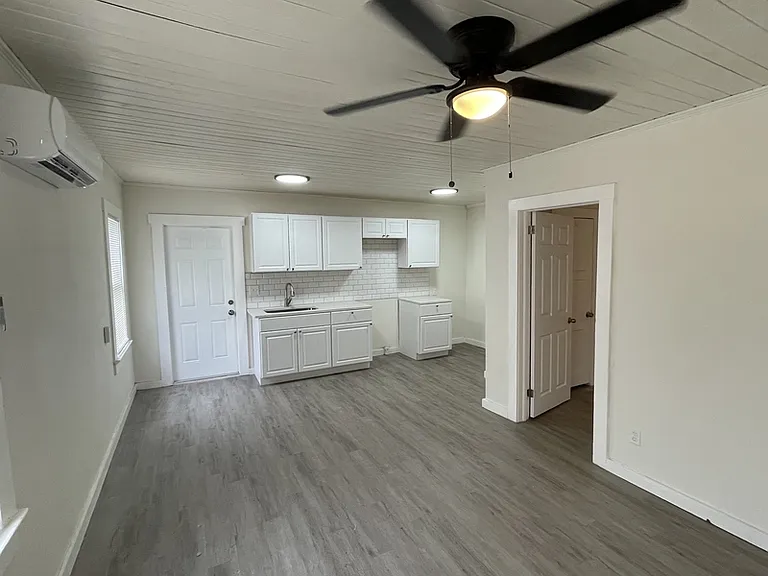 10005 N Arden Ave #A — Photo 8