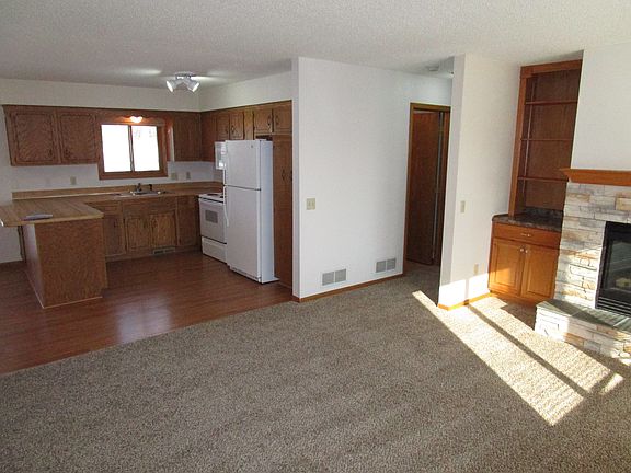 4th image of 4548 W 135th St