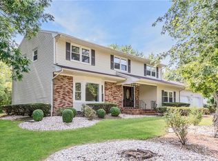 7 Nathan Dr, North Brunswick, NJ 08902