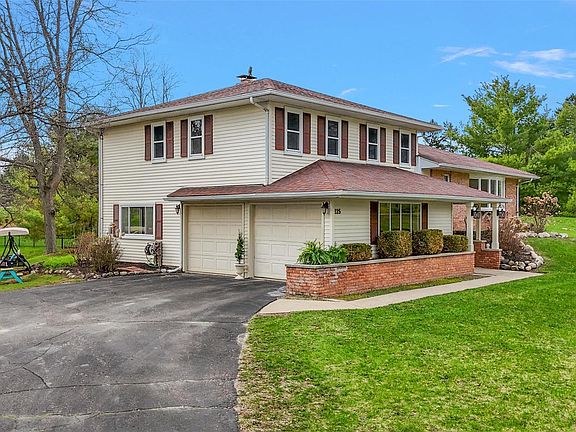 5th image of 125 Cayuga Rd