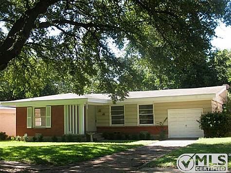 1st image of 415 Bondstone Dr