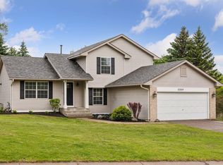 2384 Schaller Dr E, Maplewood, MN 55119