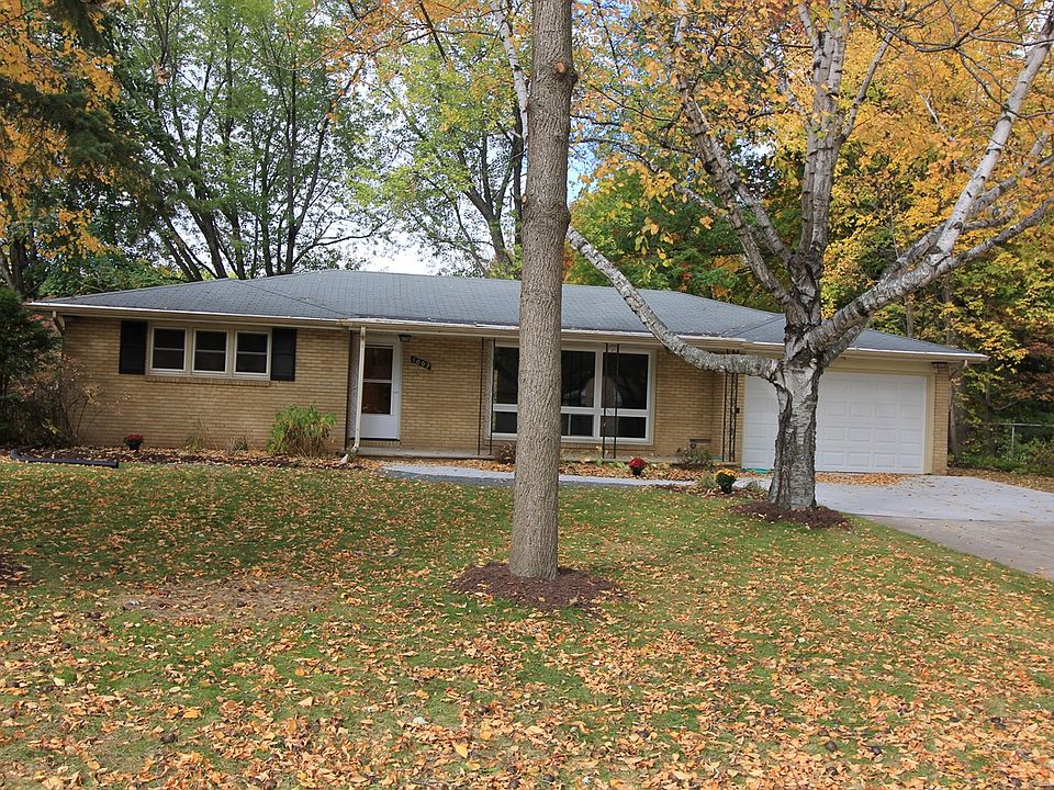 1st image of 1002 Ernst Dr